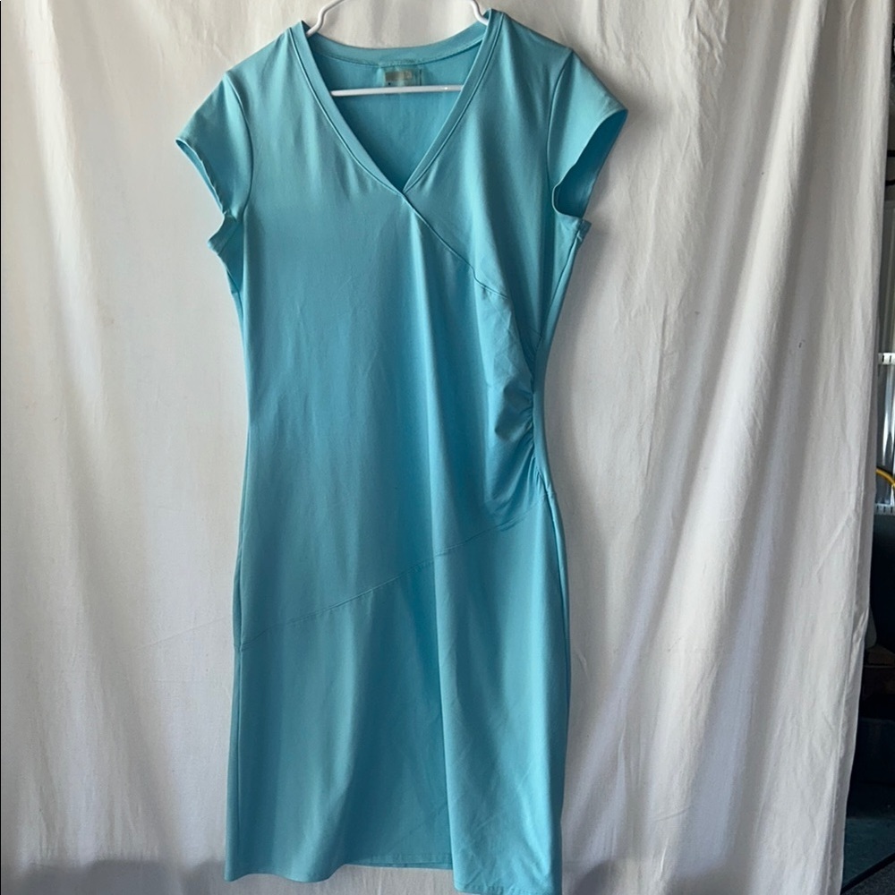Athleta Light Blue Midi Dress‎